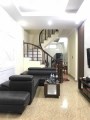 NHÁ HOÀNG LIỆT  40 m xây  mói 4 tầng  4.6 tỷ có thương lương. khachas thiên  trí