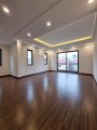 Bán nhà 53m2 phố Âu Cơ, Tây Hồ Gara Thang máy 9 tỷ
