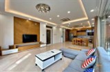 Bán nhà 137m2 Gara 2 Audi phố Âu Cơ, Tây Hồ Ôtô tránh 18 tỷ