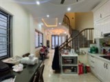 NHÀ ĐẸP NGUYỄN VĂN CỪ, Ô TÔ 7 CHỖ VÀO NHÀ, VÀI BƯỚC CHÂN RA PHỐ, 50M2, 4 TẦNG, NHỈNH 5 TỶ.