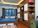 NHÀ 5 TẦNG MỚI, Ô TÔ, RẤT GẦN SUNSHINE, GẦN ĐƯỜNG ĐÔI 40M , NỘI THẤT ĐẸP Ở LUÔN.