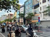 Bán gấp  tòa Văn Phòng mặt phố Nguyễn Lương Bằng  quận Đống Đa 123M xây 8 tầng 6m mặt tiền  Giá