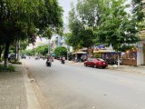 Gấp bán chủ giảm chào 500 triệu. Trung tâm Thanh Khê. Nhà mới 2 tầng... Ô tô qua nhà... Nhỉnh 2 tỷ