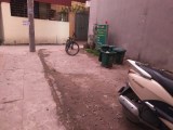 HIẾM..! LÔ GÓC - Ô TÔ VÀO NHÀ - GẦN CHỢ - NGÕ THÔNG - GIÁ CHỈ 2.X TỶ