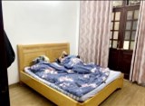 Bán nhà phân lô, LẠC LONG QU N, CẦU GIẤY, nhà đẹp ở luôn, 50 mX5T, MT 5M, giá 7 tỷ 7.