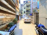 Bán nhà Lạc Long Quân Cầu Giấy, 7 chỗ vào nhà: 35m, MT 3.8m - 5.8 tỷ