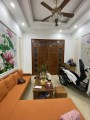 bán nhà 3 tầng dân xây 43 m2  BÁT KHỐI_ TƯ ĐÌNH chỉ 3,2 tỷ