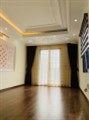 Nhà đẹp mới koong, thang máy, ngõ ô tô, phố Giang Biên, DT 37m x 5T, MT 3.5m, nhỉnh 5 Tỷ