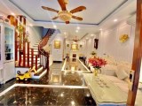 Bán nhà siêu đẹp, Võng Thị, Tây Hồ, 40m, 6 T thang máy,  MT 4m, nhà đẹp ở luôn,  giá 6 tỷ 5.