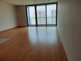 Tôi có nhu cầu nhượng lại căn hộ có sân vườn tại chung cư Florence 28 trần hữu dực