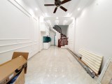 BÁN SIÊU PHẦM NHÀ NGỌC LÂM, HIẾM CÓ, KHÓ TÌM, KHU DÂN TRÍ CAO, Ô TÔ ĐỖ CỬA. NHỈNH 4 TỶ CHO MỘT SIÊU