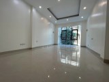 Bán nhà 61m2 Mặt phố Yên Phụ, Tây Hồ Kinh doanh đắc địa 16.2 Tỷ