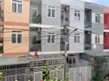 Nhà HXH đường 898 phú hữu diện tích 50m đúc 2 lầu vị trí đẹp