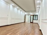 Bán nhà 65m2 phố Nghi Tàm, Tây Hồ Thang máy Gara Ô tô Kinh doanh 13.5 Tỷ
