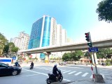 BÁN nhanh, bán GẤP, GIÁ NÀO cũng bán. Mặt đường Phùng Hưng gần 103, 42m, mt6m, chỉ 6ty