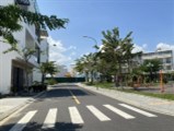 Đất đẹp đối diện công viên Khu đô thị VCN Phước Long