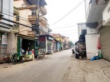 BÁN ĐẤT TẶNG NHÀ CẤP 4 SẴN 5 PHÒNG TRỌ CHO THUÊ DÒNG TIỀN MỖI THÁNG HƠN 10 TRIỆU.