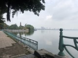 Bán nhà mặt phố Yên Hoa, 11m mặt tiền view Hồ Tây. LH: Địa Thủy Sư Trần Thọ 0906299843