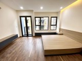 Bán ngôi nhà 55m2 phố Âu Cơ, Tây Hồ Ô tô đỗ cửa Thang máy OTIS 10m Ngõ 2 Ô tô tránh 9.5 Tỷ
