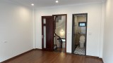 Bán nhà 45m2 phố Âu Cơ, Tây Hồ Chủ tự xây 5 phòng ngủ 10m Mặt phố 4.5 Tỷ