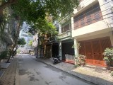Bán nhà Hoàng Quốc Việt, ô tô vào nhà, 4 Tầng, 4 ngủ, 97m, 13 TỶ.