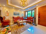 Siêu Vip! Biệt Thự lõi Cầu Giấy, Dt 180m2, 5 tầng, MT 25m, giá 39,5 tỷ thương lượng.