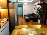 Chun cư Trung Kính Mạc Thái Tổ DT 73m 2 Ngủ 2 WC Giá 3.9 tỷ