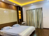 Bán nhà 49m2 phố Âu Cơ, Tây Hồ Dân xây 6 phòng ngủ 10m Ô tô dừng đỗ 5.2 Tỷ