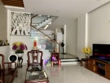 Bán nhà giá rẻ 3 tầng mới mặt tiền đường Phan Đăng Lưu, Quận Hải Châu, Đà Nẵng