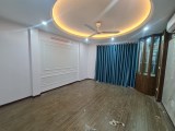 Bán ngôi nhà 55m2 phố Âu Cơ, Tây Hồ Chủ tự xây 4 ngủ 2 Ô tô phi 10m 4.6 Tỷ