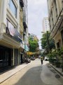 Bán Nhà 124 #HOÀNG_NGÂN, Trung Hòa. #Ô_TÔ_ĐỖ_CỬA 5m. 40m2 Nhỉnh 4 tỷ. Cạnh Hồ, Cạnh Chợ. MT Rộng