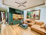 Nhà đẹp ở ngay, gần mặt đường Phùng Hưng, 40m2 x 5 tầng, giá 6.5 tỷ