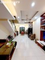 Lạc Long Quân- 45m x 5T- MT4.5m- lô góc- 20m ott- view hồ- chỉ 6 tỷ 6