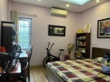 Bán nhà 42m2 phố Nguyễn Văn Cừ, Long Biên Gara Ô tô 7 chỗ Thang máy Nhập 6.5 Tỷ
