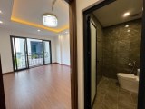 Bán căn nhà 41m2 phố Nguyễn Văn Cừ, Long Biên Gara Ô tô AUDI Thang máy Nhập 6.9 Tỷ