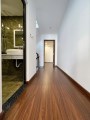 Bán ngôi nhà 45m2 phố Nguyễn Văn Cừ, Long Biên Gara Ô tô đua Thang máy 6.6 Tỷ