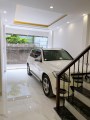 Bán ngôi nhà 41m2 phố Nguyễn Văn Cừ, Long Biên Gara Ô tô 7 chỗ Thang máy Nhập 6.7 Tỷ