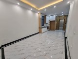 Bán nhà 82m2 6 tầng phố Ngọc Thụy, Long Biên Thang máy Nhập Gara Ô tô đua 8.5 Tỷ