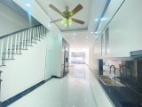 NHÀ ĐẸP - XÂY MỚI- THANG MÁY - OTO VÀO NHÀ  - VỊ TRÍ ĐẸP - SỞ NỞ HẬU