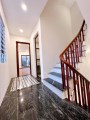 Bán nhà 46m2 phố Nghi Tàm, Tây Hồ Gara Ô tô phi Dân xây 5 phòng ngủ 7.5 Tỷ