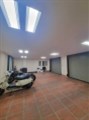 ( O94 lO7 l689. Mr Anh Đức ) BÁN BUILDING: Đẹp nhất Dịch Vọng 97m, 9 tầng thang máy, 3 ô tô đỗ cửa.