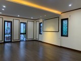 Bán Tòa căn hộ 202m2 phố Đội Cấn, Ba Đình 44 phòng Thang máy Dòng tiền 3 tỷ/năm Giá 42.3 Tỷ