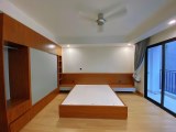 Bán tòa nhà 95m2 phố Âu Cơ, Tây Hồ 10 tầng Thang máy Dòng tiền 2 tỷ/năm Giá 20.5 tỷ
