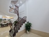 Căn góc, ở luôn, có sân để xe, bán nhà Trường Chinh, Đống Đa
