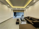 115m Xây 5 Tầng Phố Nguyễn Chí Thanh Đống Đa. Ô Tô 7 Chỗ Vào Nhà. Chủ Thiện Trí Bán.