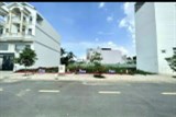 Tôi cần ra gấp lô đất trước Công Viên Bàu Bàng nằm trong khu TTHC 100m2/230tr