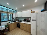 Bán nhà 81m2 phố Nguyễn Văn Cừ, Long Biên Gara Ô tô phi Thang máy Nhập Nội thất Cao Cấp 10.3 Tỷ
