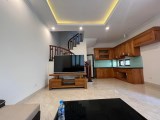 2 tỷ 400 triệu sở hữu ngay nhà  4, 5 tầng mới, Ô TÔ ĐỖ SÂN , TẠI PHỐ BÁT KHỐI ( GIA LÂM)