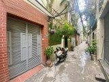 Bán nhà Dương Văn Bé, Hai Bà Trưng, phân lô 64m, mt 5m, gần phố, dân trí cao, 90tr/m