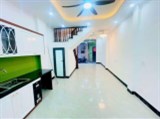 TRUNG TÂM QUẬN THANH XUÂN GẦN ROYACITY NGÃ TƯ SỞ HÀ NỘI NHÀ 4 TẦNG DT:45M2 MT:4M 6 PHÒNG NGỦ GIÁ :